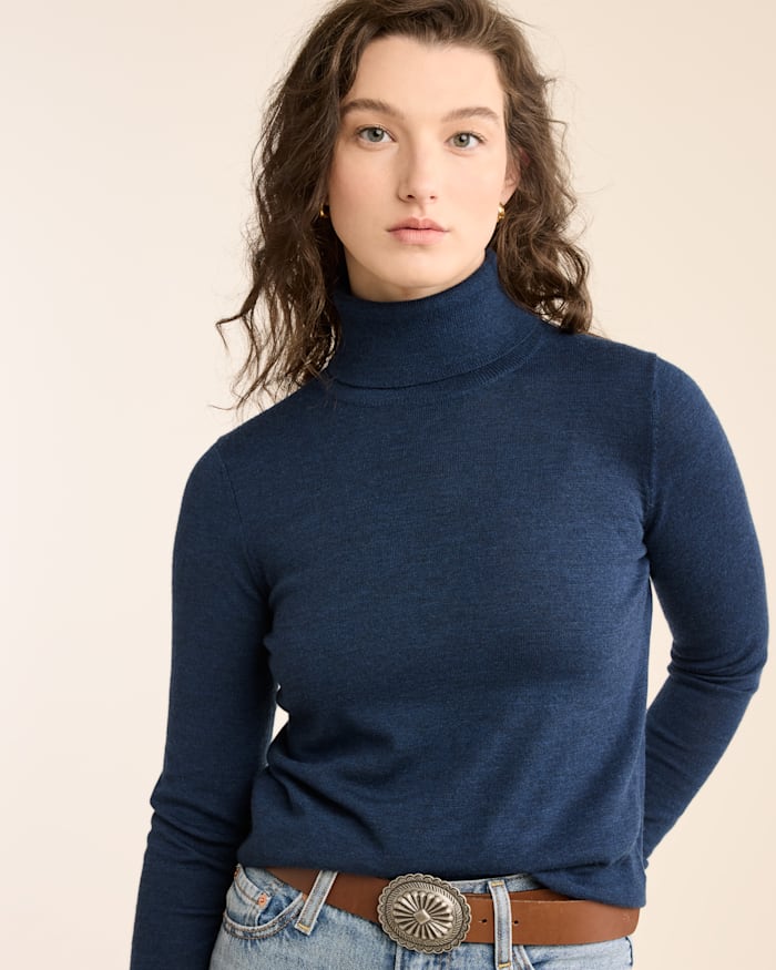 WOMEN'S MERINO TURTLENECK